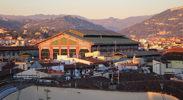 Mercato Centrale, Außenbereich
