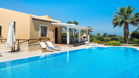 Villa Cornino, Pool