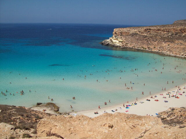 Ein Strand auf Sizilien