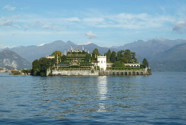 Palazzo Borromeo