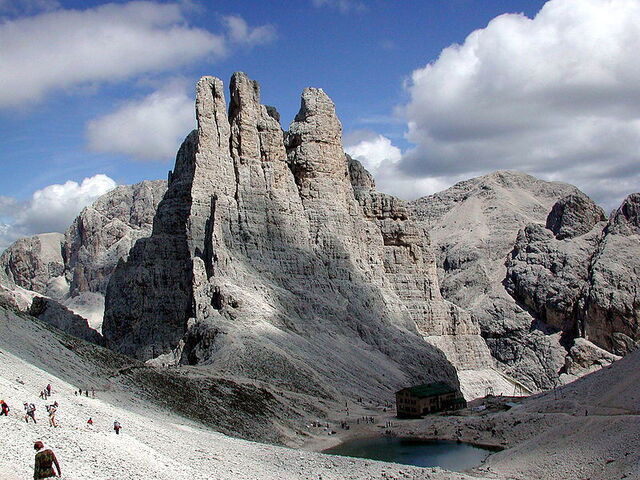 Felsformationen in den Dolomiten