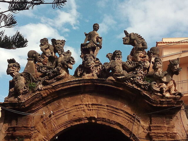 Die Statuen der Villa Palagonia