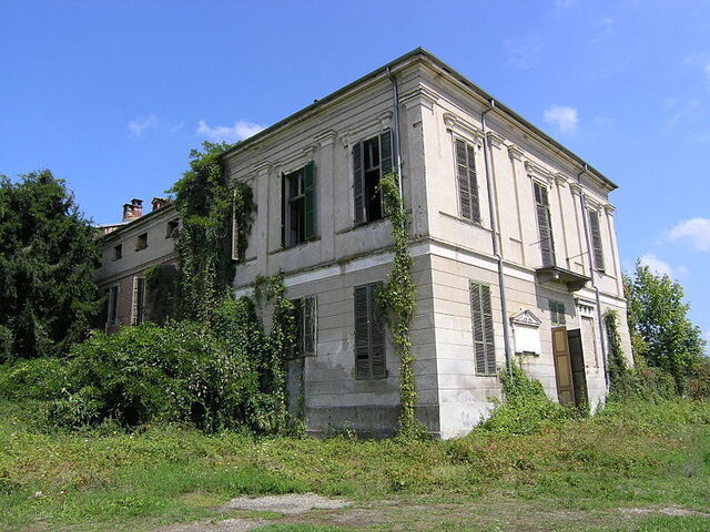 Wunderschöne Gebäude in Leri Cavour