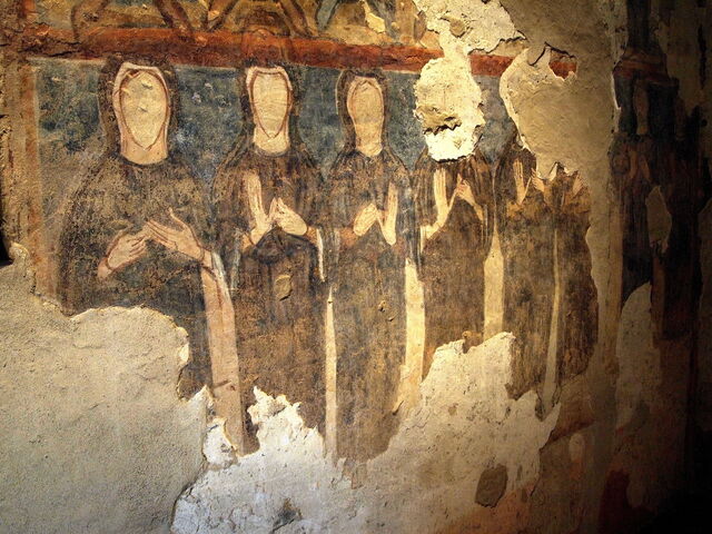 Die gesichtslosen Nonnen vom Torba Kloster