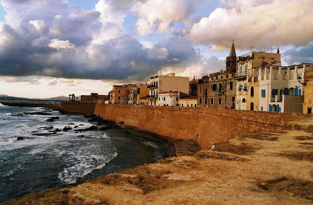 Die katalanischen Mauern von Alghero