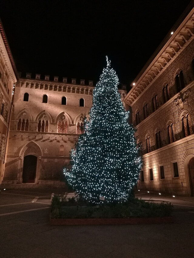 Siena, Piazza Salimbeni, Weihnachten