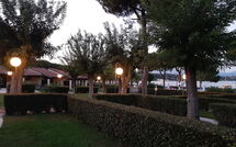 Bild vorgelegt von den Gästen von Front Lake Resort le Corti del Lago 
