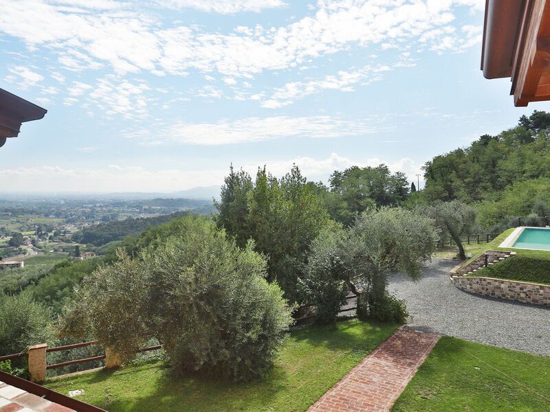 Santo Stefano 10