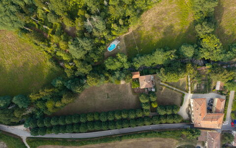 Villa Paola: Landschaft, Vogelperspektive, Ländliches Gebiet, Luftaufnahmen, Garten, Estate, Landscaping, Dorf, Plantage, Park