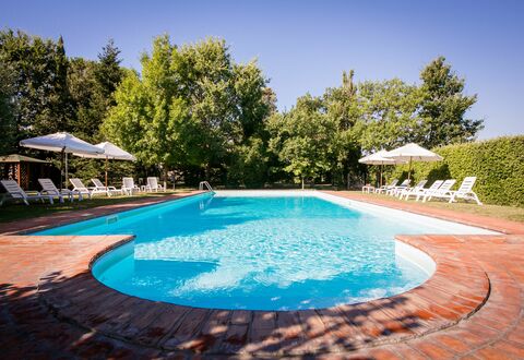 Case Sant'anna: Schwimmbad, Eigentum, Freizeit, Grundeigentum, Resort, Wasser, Urlaub, Haus, Estate, Zuhause