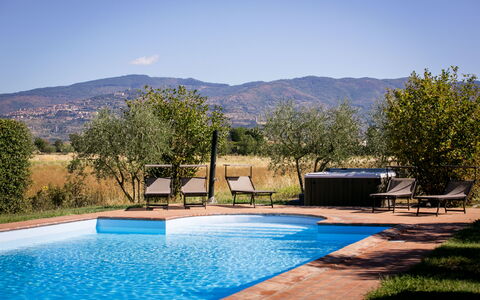 Case Sant'anna 14: Schwimmbad, Eigentum, Grundeigentum, Natürliche Landschaft, Estate, Haus, Zuhause, Freizeit, Baum, Landschaft