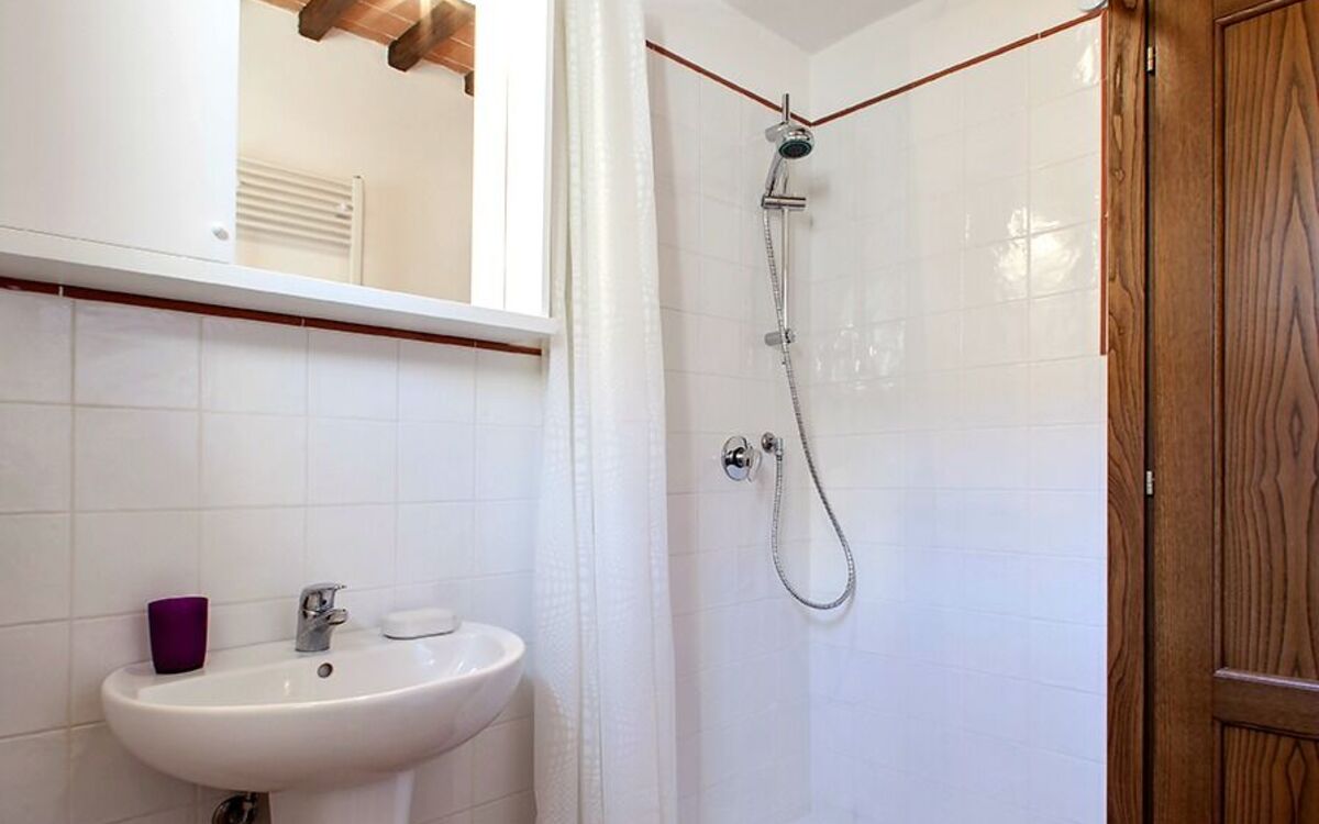 gaiole-suites-gaiole-in-chianti-multiproperty-suites-1-bathroom