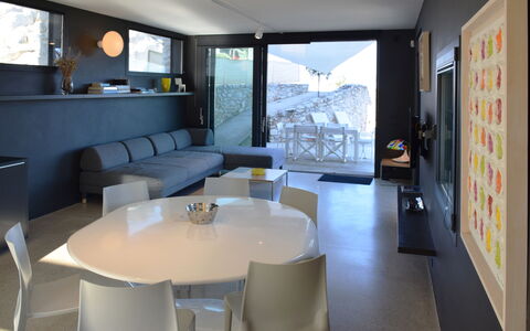 Casa Farfalla: Möbel, Interior Design, Couch, Tabelle, Stuhl, Fussboden, Wohnzimmer, Flooring, Wohnung, Zuhause