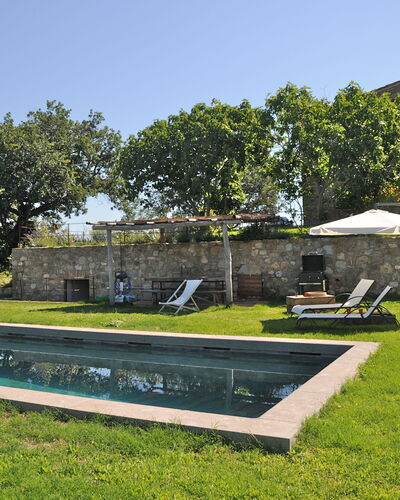 Podere Palazzo: Die Architektur, Eigentum, Haus, Baum, Gras, Gebäude, Estate, Zuhause, Pflanze, Landschaft
