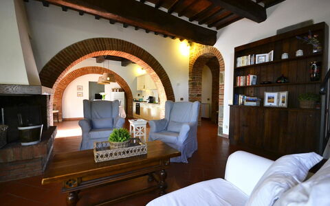 Casa i Pini: Zimmer, Eigentum, Gebäude, Interior Design, Möbel, Haus, Grundeigentum, Die Architektur, Estate, Zuhause