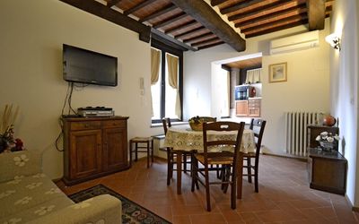 Appartamento Passerini: Living and dining room