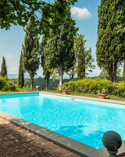 Fontanelle 16: Schwimmbad, Eigentum, Natürliche Landschaft, Grundeigentum, Freizeit, Wasser, Haus, Estate, Gebäude, Urlaub