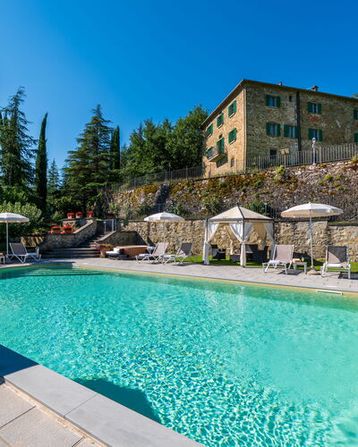Palazzo Rosadi: Schwimmbad, Resort, Wohngebiet, Zuhause, Estate, Wohnung, Hotel, Eco Hotel, Villa, Gartenmöbel