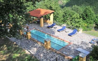 Villetta Gattaia: Pflanze, Baum, Landschaft, Grundeigentum, Freizeit, Eco Hotel, Verbundwerkstoff, Urban Design, Dach, Schwimmbad