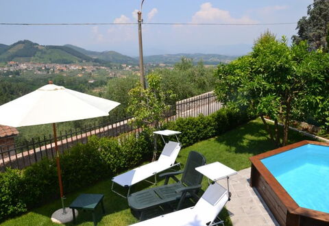 Casa Max: Schwimmbad, Eigentum, Resort, Haus, Gras, Gebäude, Eco Hotel, Grundeigentum, Freizeit, Villa