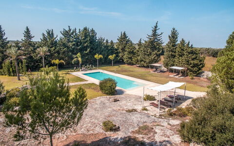 Masseria Lentisco: Eigentum, Grundeigentum, Estate, Haus, Schwimmbad, Zuhause, Baum, Landschaft, Grundstueck, Gebäude