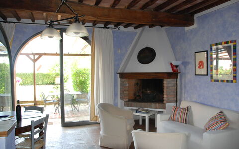 agriturismo-cabbiavoli-chianti-multiproperty-fienile-arancione-susino-living-room