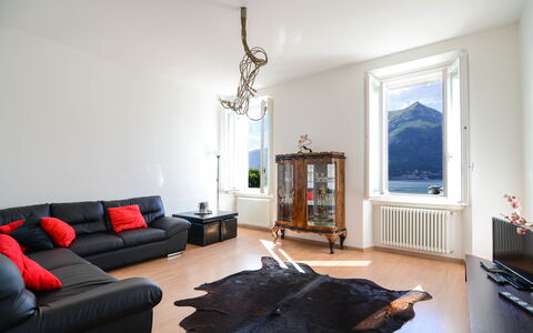 Residenza Bellagio: Zimmer, Eigentum, Möbel, Wohnzimmer, Interior Design, Gebäude, Fussboden, Haus, Grundeigentum, Zuhause