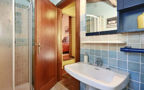Borgo Antico Paolo: Badezimmer, Eigentum, Zimmer, Gebäude, Grundeigentum, Fliese, Interior Design, Haus, Die Architektur, Zuhause