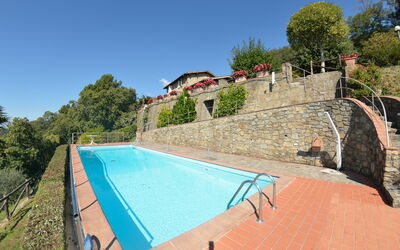 Podere Aida: Schwimmbad, Eigentum, Urlaub, Freizeit, Gebäude, Villa, Grundeigentum, Haus, Estate, Tourismus