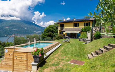 Varenna 634: Schwimmbad, Gebirge, Eco Hotel, Resort, Estate, Senke, Villa, Landscaping, Ferienort, Hinterhof