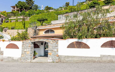 Villa Lamarmora: Die Architektur, Haus, Zuhause, Hazienda, Balkon, Estate, Villa, Auffahrt