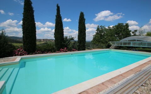 Villa Venanzo: Schwimmbad, Eigentum, Grundeigentum, Urlaub, Gebäude, Wasser, Haus, Villa, Freizeit, Estate