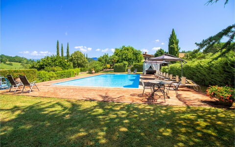 La Boutique del Cardinale: Schwimmbad, Garten, Eco Hotel, Hazienda, Landscaping, Resort, Villa, Bauernhaus