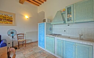 Mulignone 10: Eigentum, Zimmer, Gebäude, Haus, Grundeigentum, Möbel, Fussboden, Interior Design, Küche, Zuhause