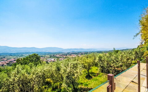 Podere Berrettino: Blau, Natur, Horizont, Natürliche Landschaft, Hügel, Landschaft, Bergstation, Frühling, Morgen, Sonnenlicht