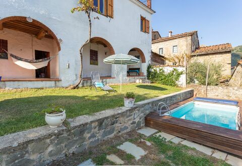 Casa Alice: Eigentum, Gebäude, Haus, Grundeigentum, Schwimmbad, Wohngebiet, Villa, Estate, Hazienda, Hinterhof