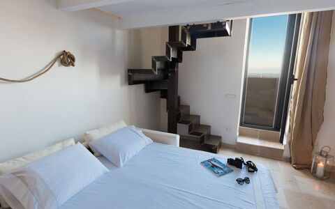 Vista Mare Da Zio Piero: Schlafzimmer, Zimmer, Eigentum, Bett, Möbel, Wand, Interior Design, Bettdecke, Gebäude, Fussboden