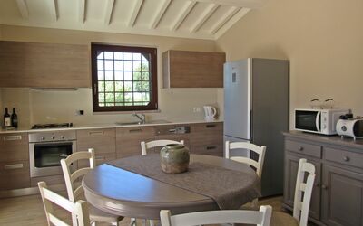 Fornace 1: Zimmer, Möbel, Eigentum, Gebäude, Fussboden, Interior Design, Haus, Küche, Decke, Tabelle