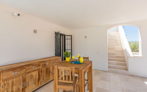 Villa Stella Cadente: Holz, Interior Design, Flooring, Tabelle, Fussboden, Holzbeize, Farbe, Laminatboden, Hartholz, Gebäude