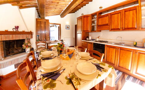 Orto Degli Olivi Proprietà: Eigentum, Zimmer, Gebäude, Möbel, Küche, Interior Design, Grundeigentum, Haus, Countertop, Zuhause