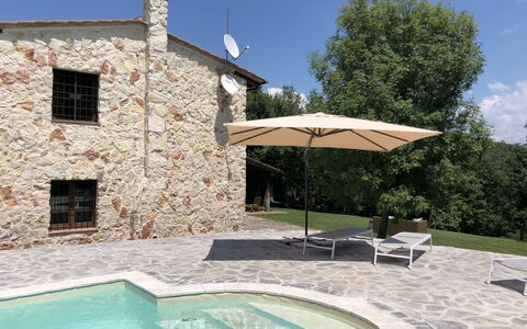 Beautiful Stone Country Villa: Eigentum, Haus, Gebäude, Schwimmbad, Grundeigentum, Hütte, Zuhause, Villa, Bauernhaus, Terrasse