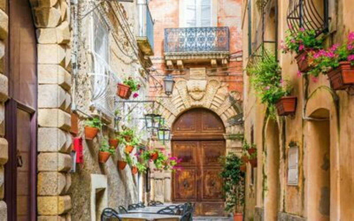 sorrento-city-great-location-piano-di-sorrento-apartment-external