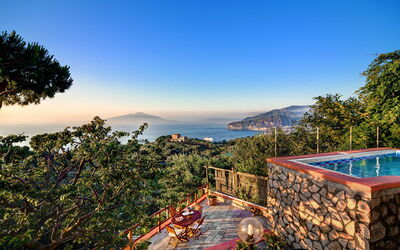 casina-priora-sorrento-villa-external