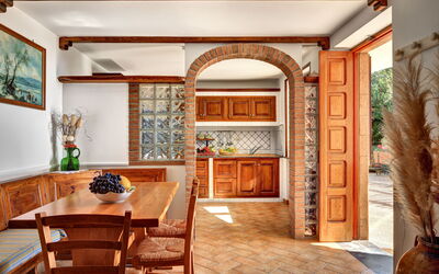 la-villa-dell-olio-massa-lubrense-villa-dining-room