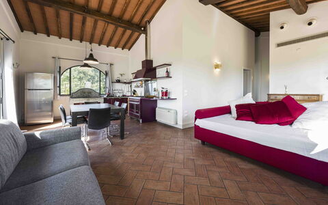 Casina Dell'acquaborra: Möbel, Decke, Stuhl, Zimmerpflanze, Bett, Hotel, Kissen, Schlafzimmer, Lampe