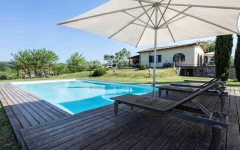 Villa Dell'acquaborra: Schwimmbad, Resort, Schatten, Eco Hotel, Gartenmöbel, Freizeit, Regenschirm, Sonnenliege, Deck