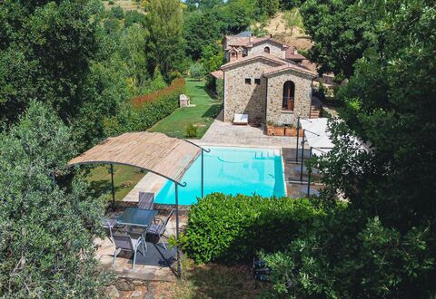 Villa Sant'anna: Pflanze, Gebäude, Baum, Vegetation, Landschaft, Freizeit, Urban Design, Fenster, Dach