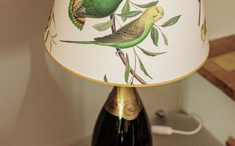 Dimora Fiorentina: Drinkware, Flasche, Glasflasche, Barware, Kunst, Wein, Trinken, Glas, Servierware