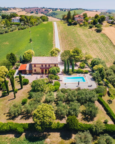 Casa Bellavista: Estate, Wohngebiet, Haus, Schwimmbad, Menschliche Siedlung, Hazienda, Bauernhaus, Villa, Resort, Villa