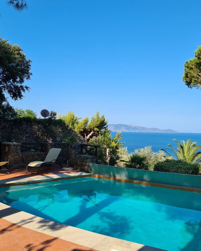 Argentarola House, Porto Santo Stefano, Seaview An: Blau, Wasser, Schwimmbad, Resort, Meer, Küsten Und Ozeanische Forms, Eco Hotel, Ozean, Küste, Tropen